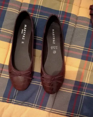 SIN ESTRENAR talla39, ZAPATOS MARIPAZ