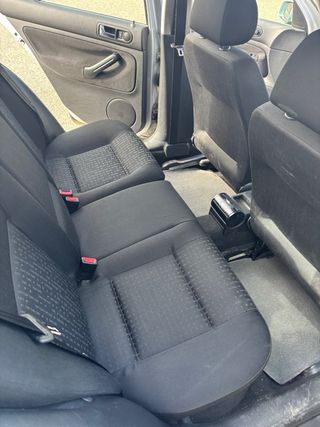 Volkswagen Golf 2001