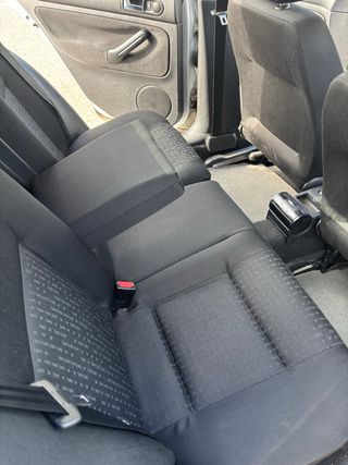 Volkswagen Golf 2001