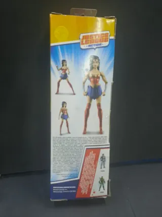 Muñeco Wonder Woman 30cm Justice League Action