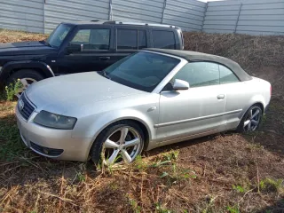 Audi A4 Descapotable Averiado Sin Documentación