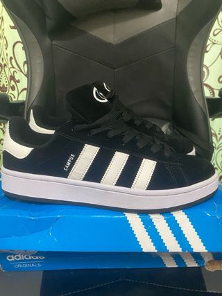 Adidas Campus Negras y Blancas