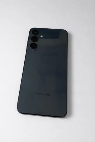 Samsung A16 5G no carga bien