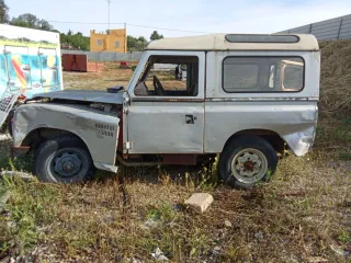 LAND ROVER