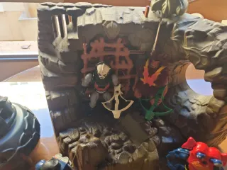 Lote figuras y accesorios Masters del Universo