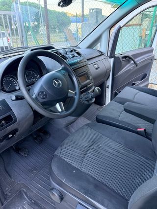 Mercedes-Benz Vito 2013