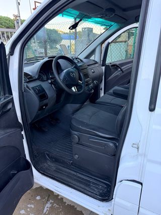 Mercedes-Benz Vito 2013