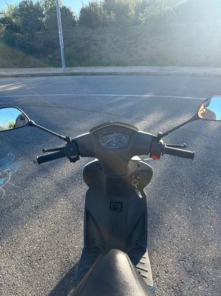 Peugeot Kesbee Scooter Blanca