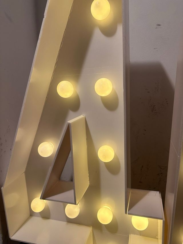 Números iluminados 40 aniversario