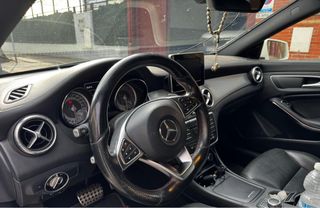Mercedes-Benz Clase CLA 2015