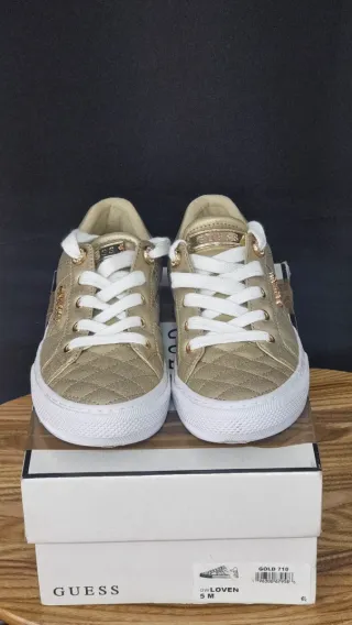 Zapatillas Guess Doradas Talla 36, NUEVAS en caja