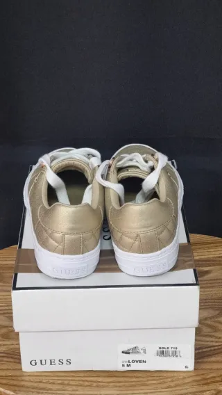 Zapatillas Guess Doradas Talla 36, NUEVAS en caja