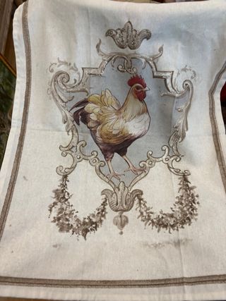 Canovaccio con gallo decorativo