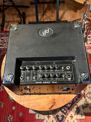 Phil Jones Bass Cube-AG100 Amplificador