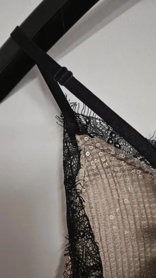 Top lencero lentejuelas negro/dorado T-S