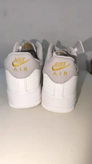 Zapatillas Nike Air Force 1 Doradas