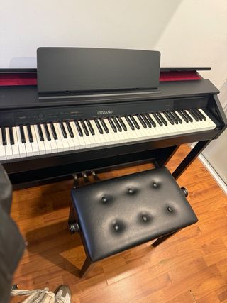 Piano digital Casio Celviano + banqueta
