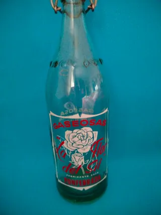 Botella Gaseosas La Flor del Sil ,impecable
