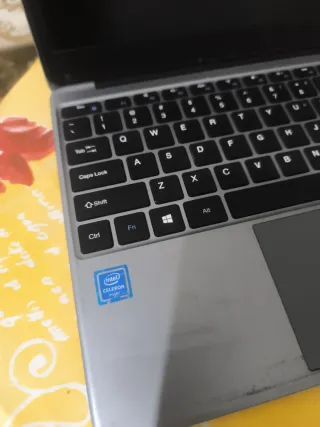 Portátil Gris intel celeron inside