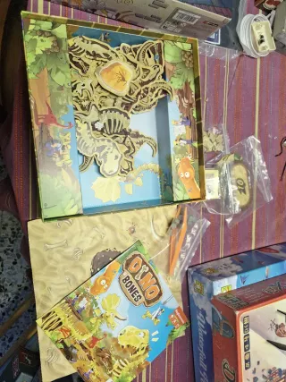 Juego de mesa Dino Bones
