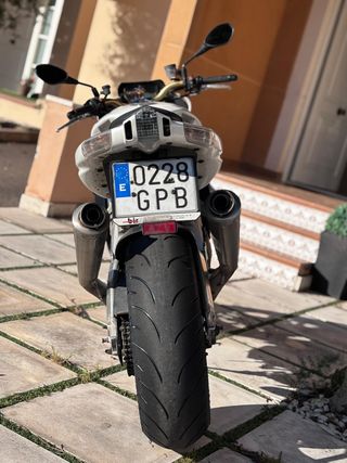 Aprilia Tuono 1000 R 2009