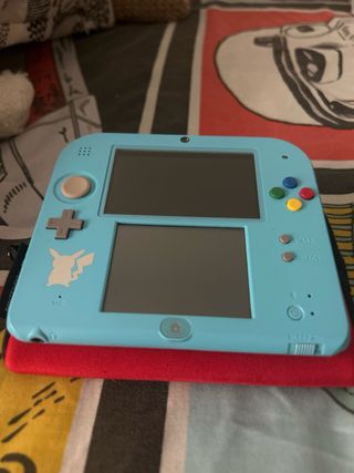 Nintendo 2DS Ed. Limitada Pokémon Sole e Luna