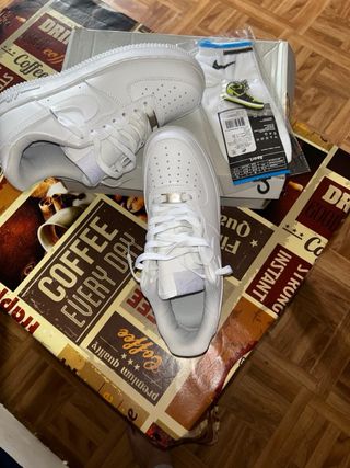 Nike Air Force 1 Talla 40 Blancas