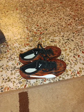 Zapatos de fútbol Puma Talla 29