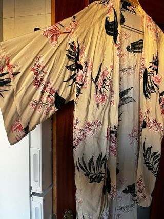Kimono estampado floral talla única