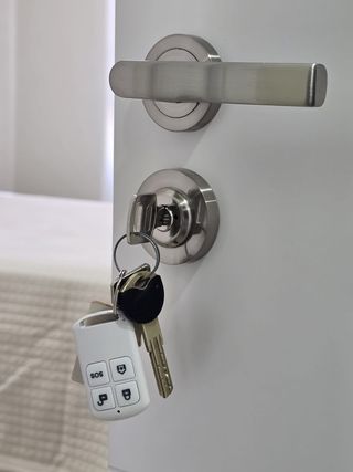 SE ALQUILA HABITACIÓN PARA 1 PERSONA CORTE INGLES