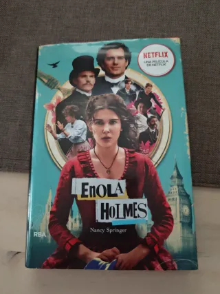 3 Libros "Enola Holmes"