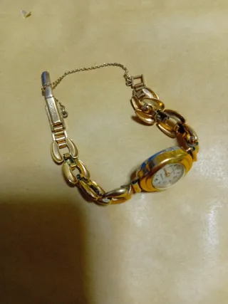Reloj Mira Vintage Chapado Oro Mujer