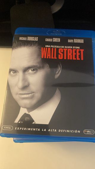 Blue ray wall street