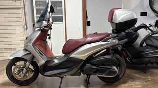 Piaggio Beverly 350 Sport Touring FULL EXTRAS