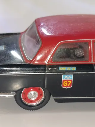 PEUGEOT 404 DE 1962 TAXI PARIS 1/43 ALTAYA