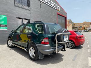 Mercedes-Benz Clase M 1999