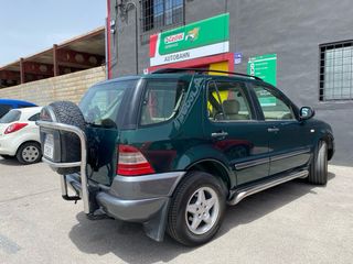 Mercedes-Benz Clase M 1999