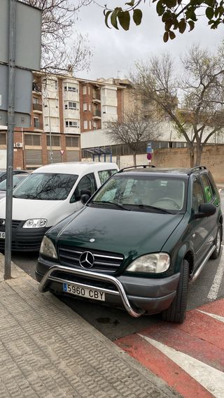 Mercedes-Benz Clase M 1999