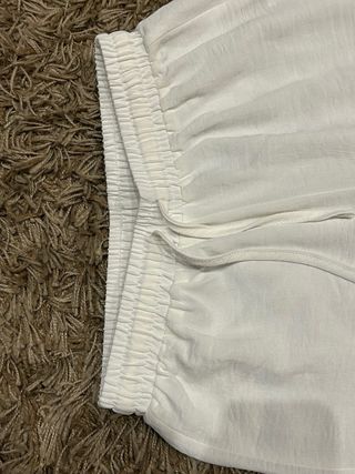 Pantalón de lino blanco