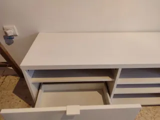 Mueble TV blanco