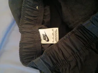 Pantalón Nike impermeable negro