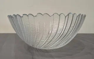 Ciotola vintage in vetro trasparente