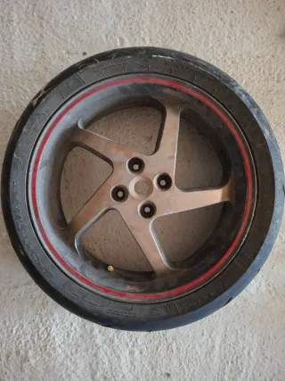 Rueda Trasera Dunlop 180/55ZR17 VFR 800 2006
