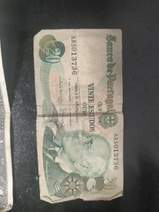 Lote de billetes antiguos