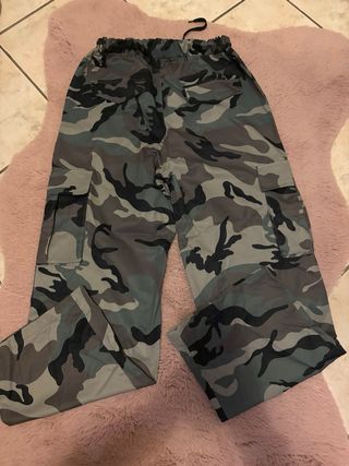 Pantaloni Shein camouflage