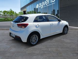Kia Rio 1.0 T-GDi MHEV iMT Concept 74 kW (100 CV)
