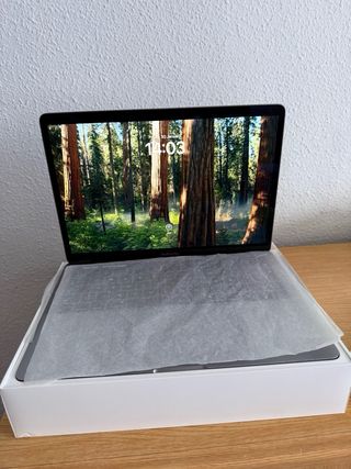 MacBook Pro 13 2019 i5 8GB RAM SSD como Nuevo