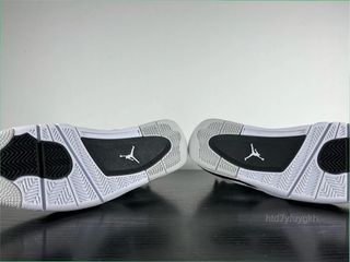 Air Jordan 4 Retro Military Black Talla 41