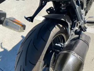 Moto Naked Negra