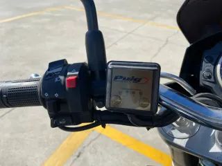 Moto Naked Negra